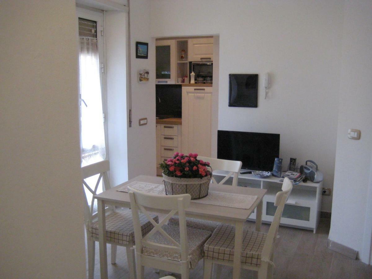 דירות לה ספציה Urania House מראה חיצוני תמונה